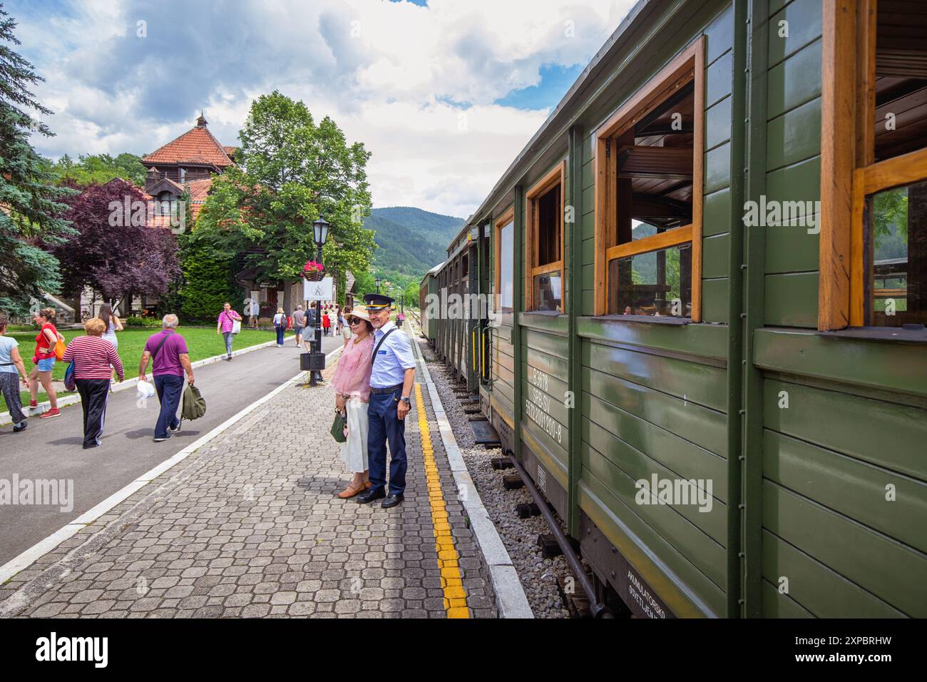 11 juin 2024, Mokra Gora, Serbie : locomotive historique à la gare de Sarganska Banque D'Images