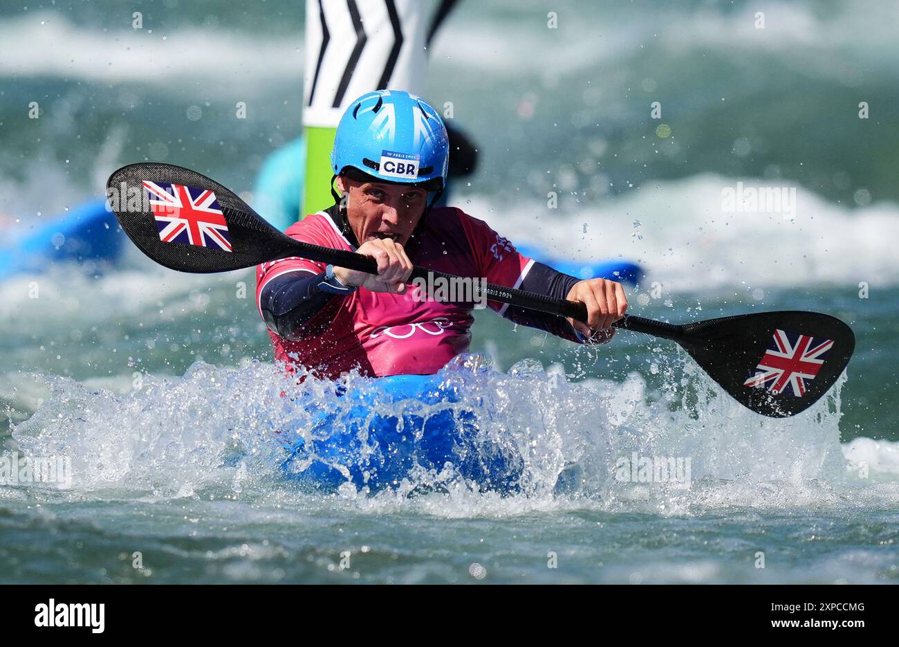 Le Britannique Joseph Clarke participe à la demi-finale masculine de kayak Cross 1 au stade nautique de Vaires-sur-Marne, le dixième jour des Jeux Olympiques de Paris 2024 en France. Date de la photo : lundi 5 août 2024. Banque D'Images