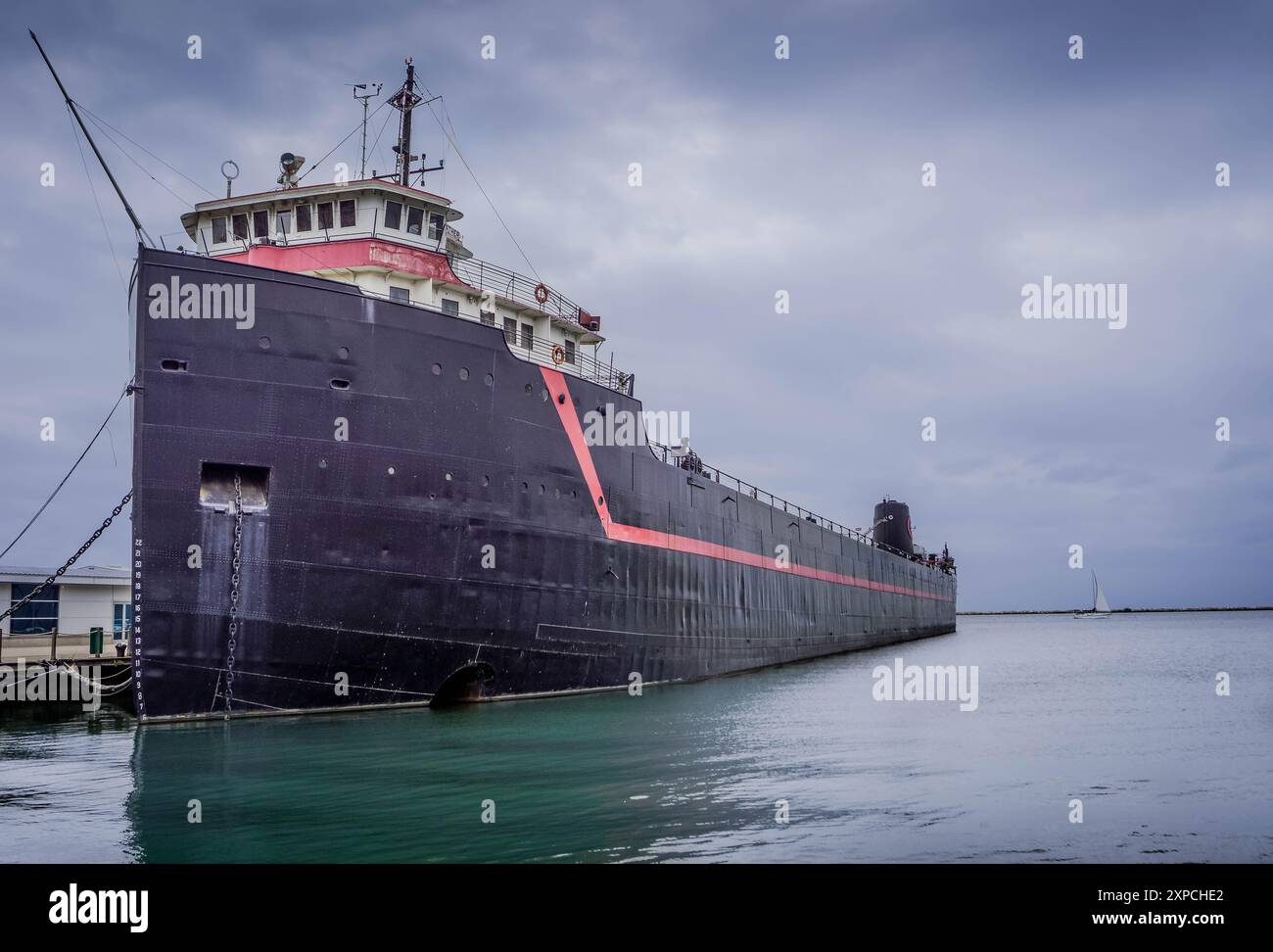 Navire à vapeur William G. Mather Museum, un cargo en vrac retiré des grands Lacs, restauré en tant que navire-musée sur le lac Érié à Cleveland, Ohio. Banque D'Images