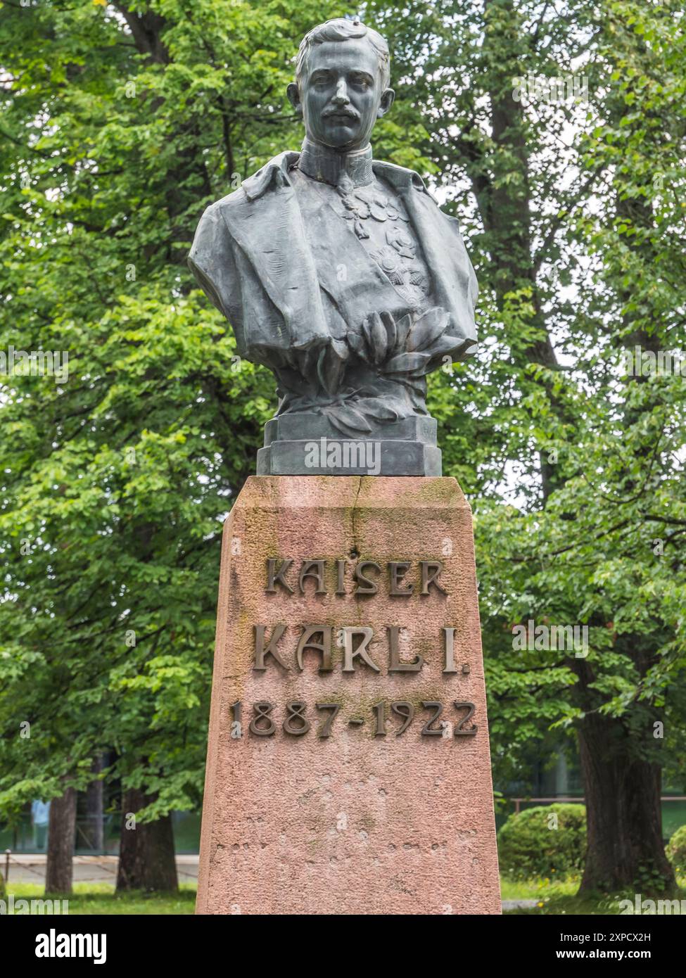 Statue de Charles Ier Empereur d'Autriche dans le parc du musée Tiroler Folks à Bergisel à Innsbruck Banque D'Images