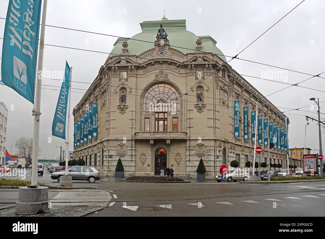 Belgrade, Serbie - 10 décembre 2014 : vue de face du salon 1905 Restaurant Geozavod Historic Building au centre-ville de Savamala. Banque D'Images
