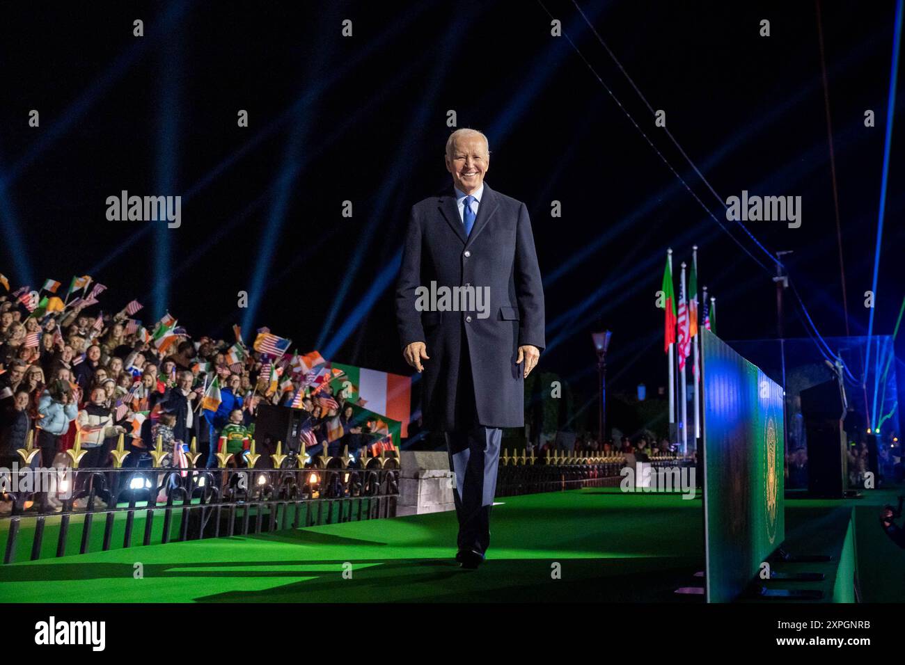 Le président Joe Biden fait des remarques à St. Cathédrale de Muredach, vendredi, 14 avril 2023, à Abbeyhalfquarter, Ballina, comté de Mayo, Irlande. (Photo officielle de la Maison Blanche par Adam Schultz) Banque D'Images