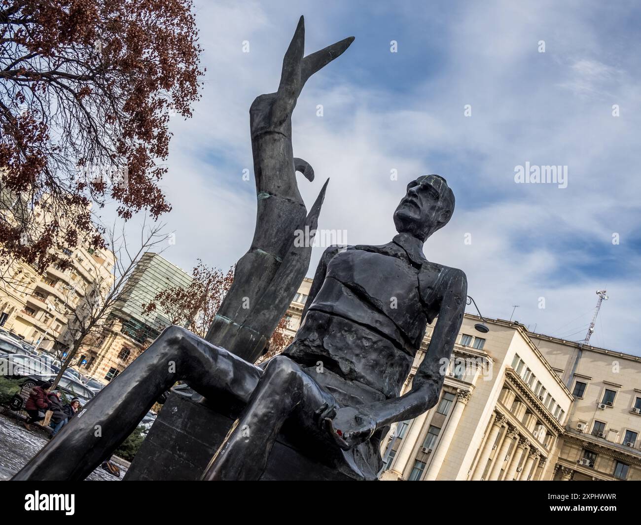 Statue d'Iuliu Maniu, ancien premier ministre de Roumanie par le sculpteur Mircea Corneliu Spătaru. Banque D'Images