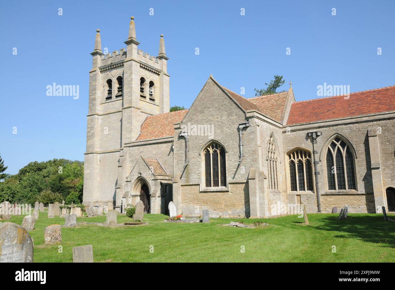 Église Sainte-Marie, Leighton Bromswold, Cambridgehsire. Église historique du 13ème siècle avec chaires jumelles uniques par George Herbert Banque D'Images