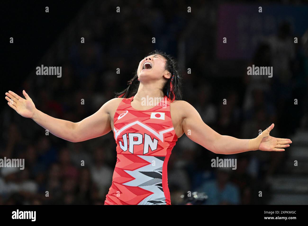 OZAKI Nonoka Japan (JPN), OBORUDUDU Blessing (NIR), match féminin de la médaille de bronze de la lutte Freesyle 68kg au champ-de-mars Arena, lors des Jeux Olympiques de Paris 2024, 6 août 2024, Paris, France. Crédit : Enrico Calderoni/AFLO SPORT/Alamy Live News Banque D'Images