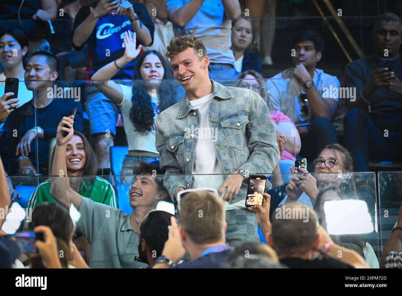 Leon Marchand, Basketball, quarts de finale masculin&#39;s entre le Brésil et les États-Unis lors des Jeux Olympiques de Paris 2024 le 6 août 2024 à l'Arena Bercy à Paris, France Banque D'Images