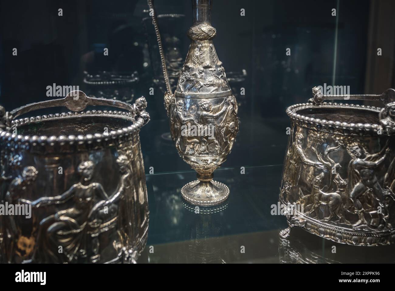 Aiguier d'Hippolyte - ensemble d'Hippolyte - partie du Trésor de Seuso au Musée national hongrois - Budapest, Hongrie Banque D'Images