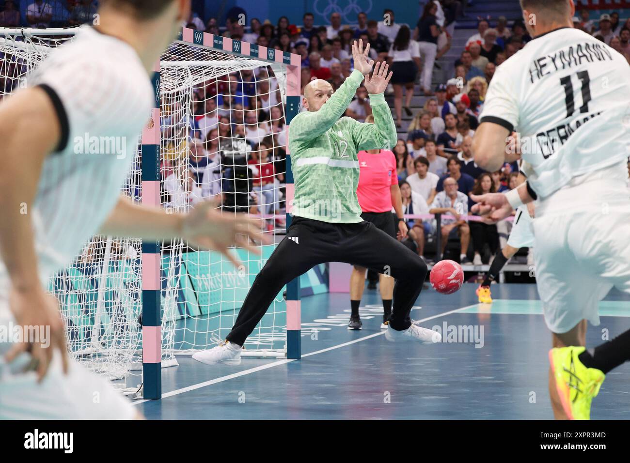 Vincent GÉRARD (France), Handball, quart de finale masculin&#39;s entre l'Allemagne et la France lors des Jeux Olympiques de Paris 2024 le 7 août 2024 au stade Pierre Mauroy de Villeneuve-d&#39;Ascq près de Lille, France Banque D'Images