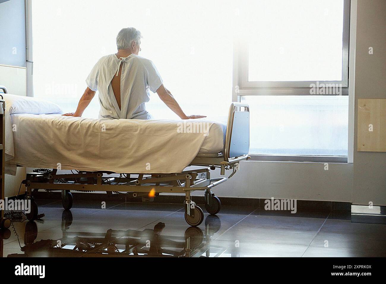Patient en chambre d'hôpital, Hôpital Onkologikoa, Institut d'oncologie, Centre de cas pour la prévention, le diagnostic et le traitement du cancer, Donostia, San Sebas Banque D'Images Patient en chambre d'hôpital, Hôpital Onkologikoa, Institut d'oncologie, Centre de cas pour la prévention, le diagnostic et le traitement du cancer, Donostia, San Sebas Banque D'Images