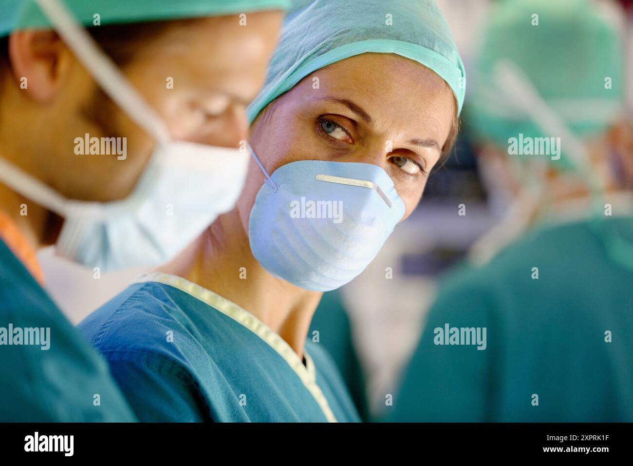Chirurgien, chirurgie, salle d'opération, Hôpital Onkologikoa, Institut d'oncologie, centre de cas pour la prévention, le diagnostic et le traitement du cancer, Donostia, S. Banque D'Images