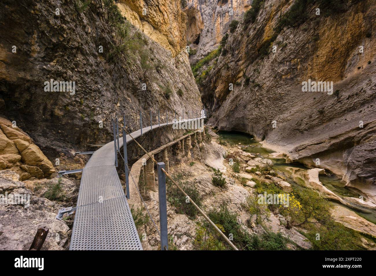 Ruta de las pasarelas (chemin de promenade), municipalité d'Alquézar, Monumento Histórico Artístico Nacional, Comarca de Somontano de Barbastro, Huesca Pro Banque D'Images