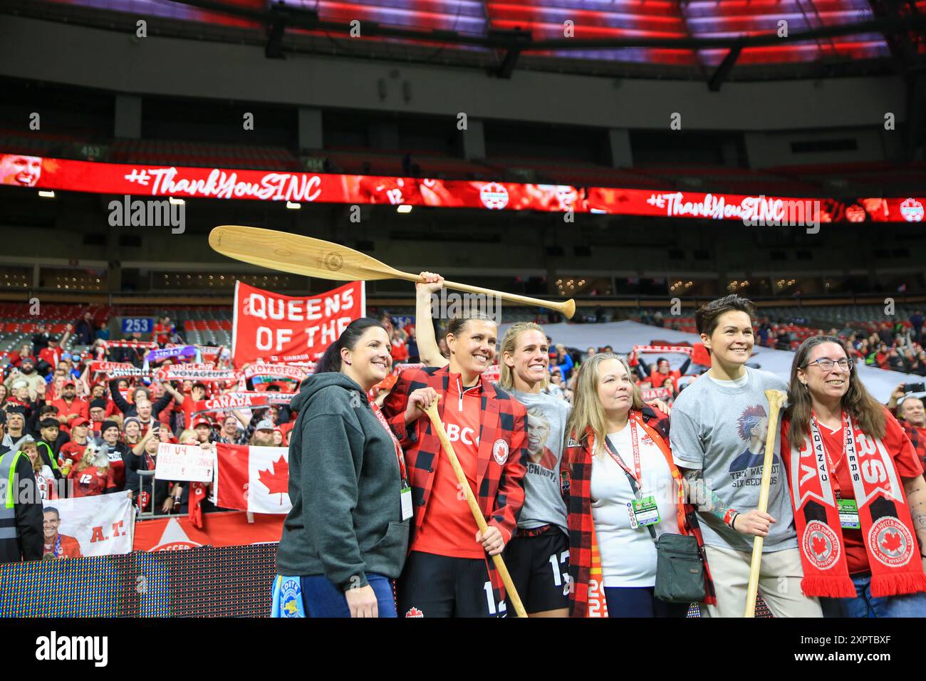 Match amical international de l’équipe féminine du Canada contre l’Australie avec Christine Sinclair et Sophie Schmidt préparées pour leur retraite du National Tea Banque D'Images