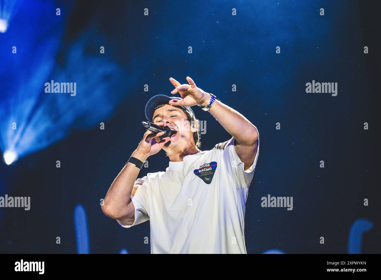 Skanderborg, Danemark. 07 août 2024. Le groupe danois Lukas Graham donne un concert lors du festival de musique danois SmukFest 2024 à Skanderborg. Ici, le chanteur Lukas Forchhammer est vu en direct sur scène. Crédit : Gonzales photo/Alamy Live News Banque D'Images