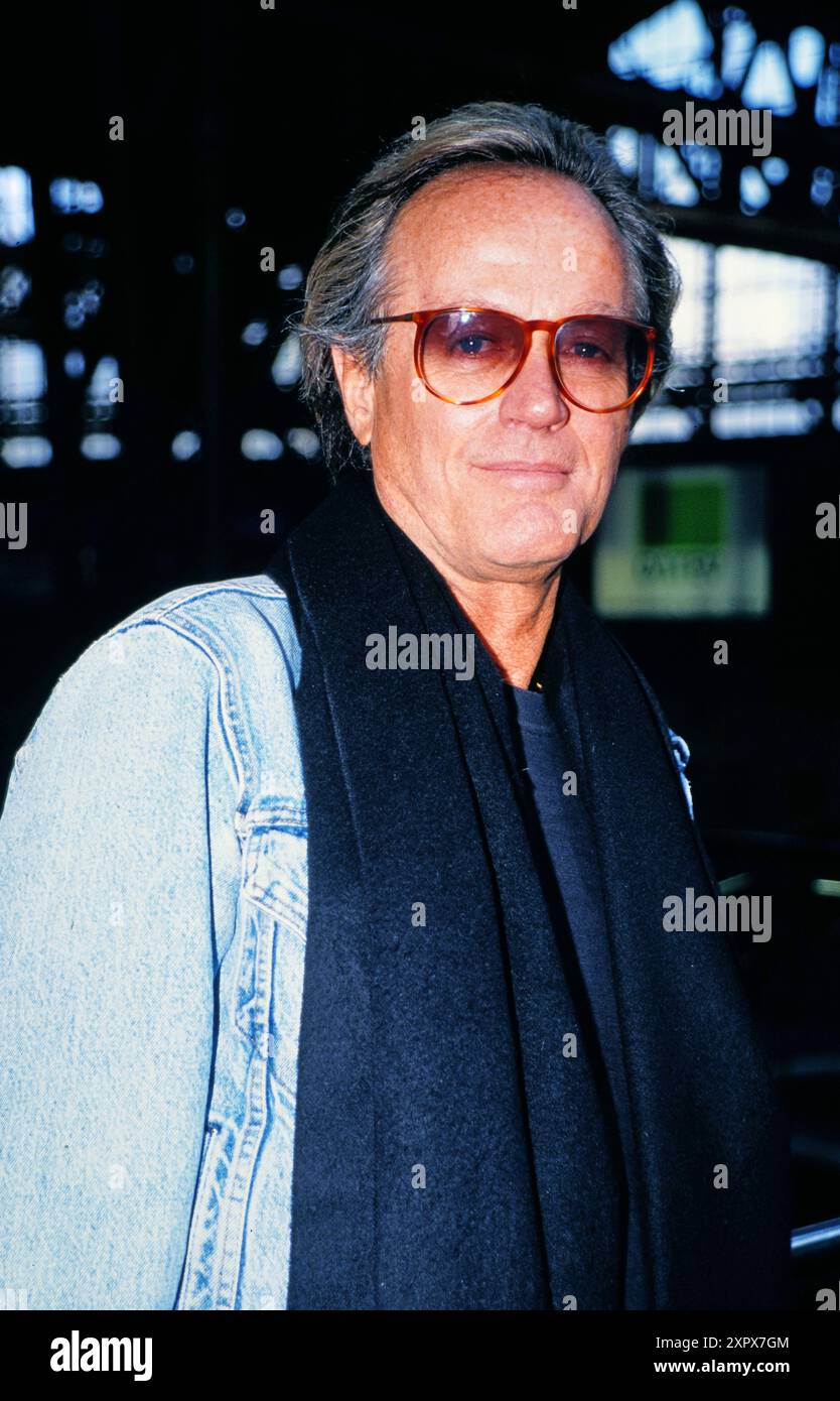 Jane fonda, henry fonda and peter fonda Banque de photographies et d ...