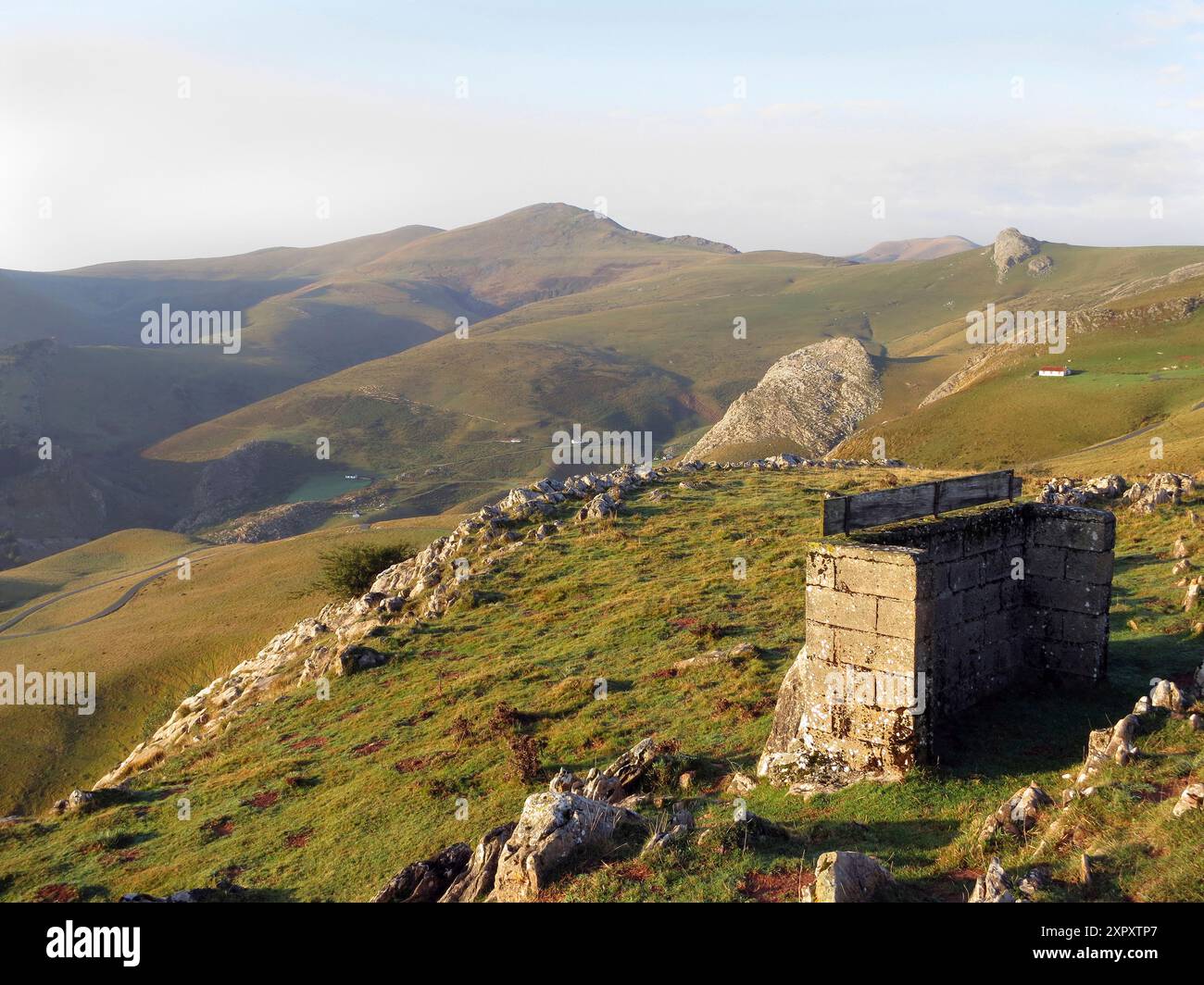 Peau de chasse au col de Roncevaux, Camino de Santiago de Compostella, Espagne, Pyrénées Banque D'Images