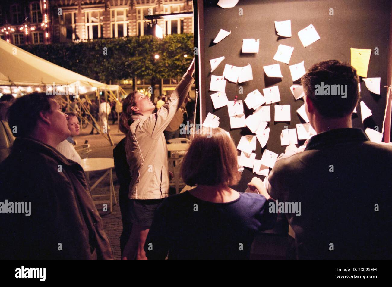 Haarlem Jazz : Meeting point, Haarlem, pays-Bas, 19-08-1998, Whizgle Dutch News : images historiques sur mesure pour l'avenir. Explorez le passé néerlandais avec des perspectives modernes grâce à des images d'agences néerlandaises. Concilier les événements d'hier avec les perspectives de demain. Embarquez pour un voyage intemporel avec des histoires qui façonnent notre avenir. Banque D'Images