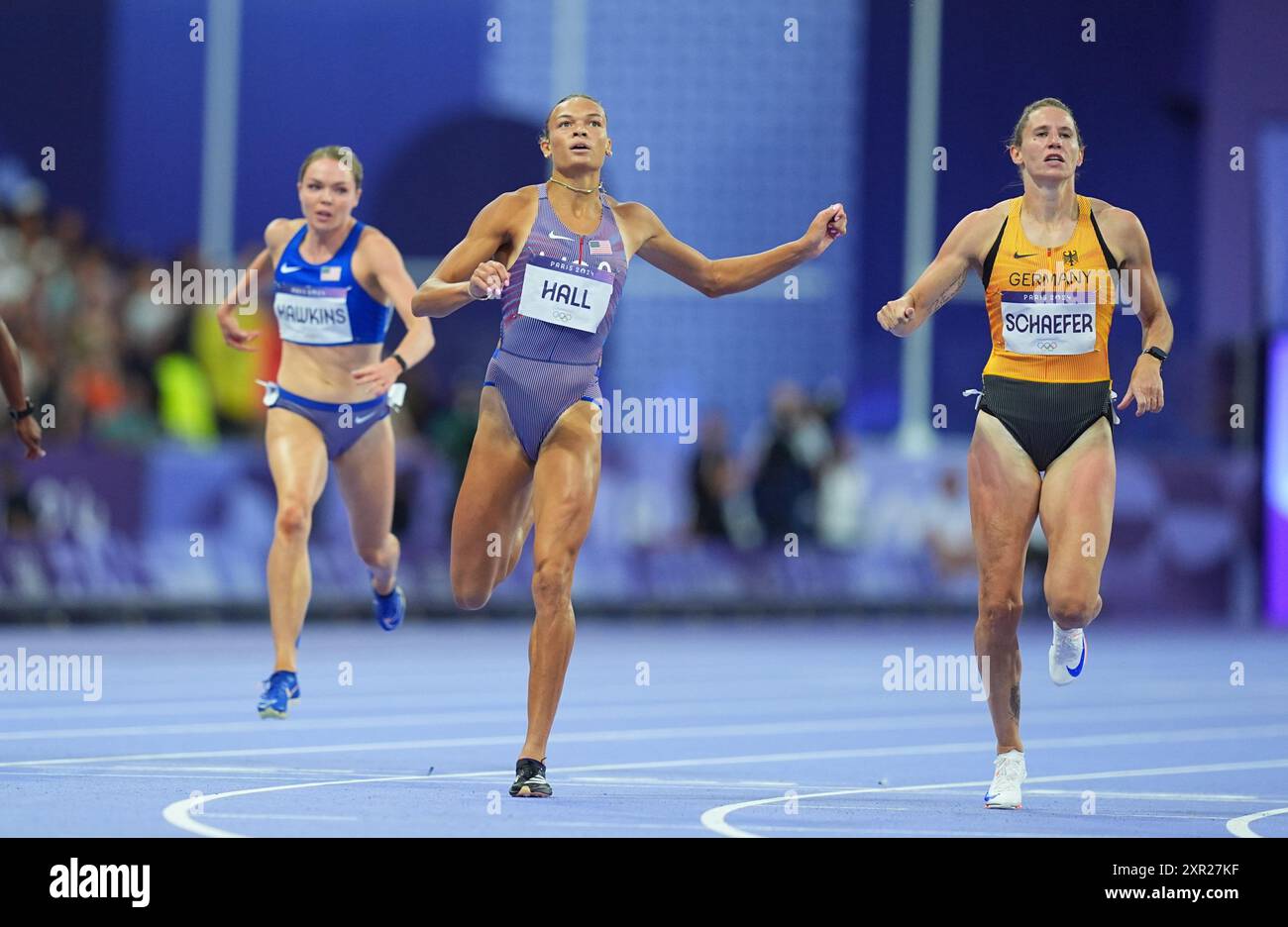 08 août 2024 : Anna Hall (États-Unis d'Amérique) participe au 200m de l'heptathlon féminin le jour 13 des Jeux Olympiques au stade de France, Paris, France. Ulrik Pedersen/CSM. Banque D'Images