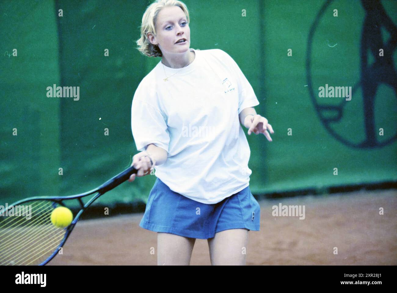 Tennis féminin, Hoofddorp, pays-Bas, 23-08-1999, Whizgle Dutch News : des images historiques sur mesure pour l'avenir. Explorez le passé néerlandais avec des perspectives modernes grâce à des images d'agences néerlandaises. Concilier les événements d'hier avec les perspectives de demain. Embarquez pour un voyage intemporel avec des histoires qui façonnent notre avenir. Banque D'Images