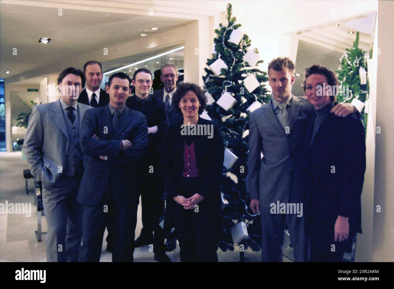 Personnel VIP, 10-12-1999, Whizgle Dutch News : images historiques sur mesure pour l'avenir. Explorez le passé néerlandais avec des perspectives modernes grâce à des images d'agences néerlandaises. Concilier les événements d'hier avec les perspectives de demain. Embarquez pour un voyage intemporel avec des histoires qui façonnent notre avenir. Banque D'Images
