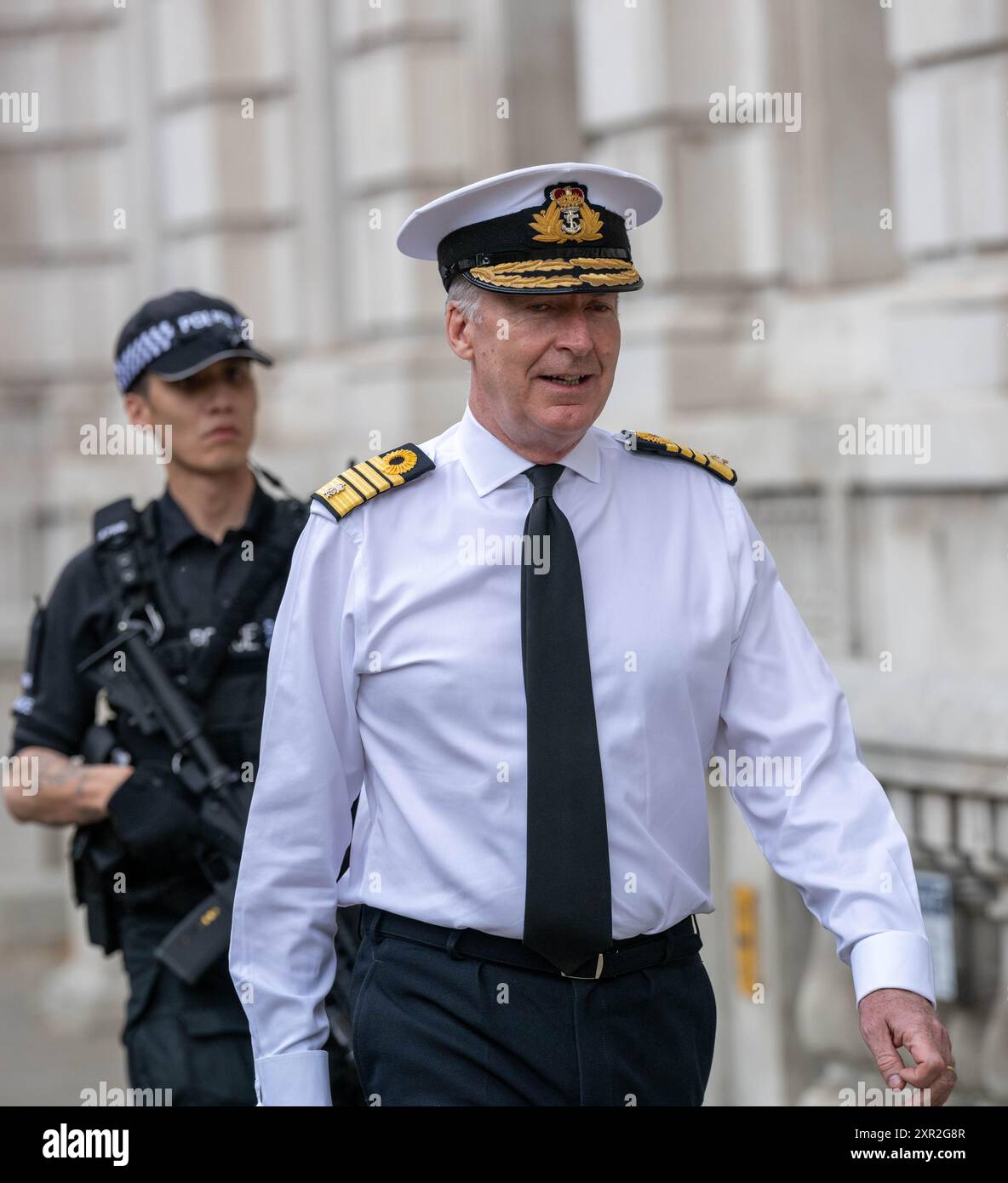 Londres, Royaume-Uni. 8 août 2024. Ministres et fonctionnaires du Cabinet Office, 70 Whitehall, Londres Chef d'état-major de la Défense britannique, amiral Sir Tony Radakin, crédit : Ian Davidson/Alamy Live News Banque D'Images