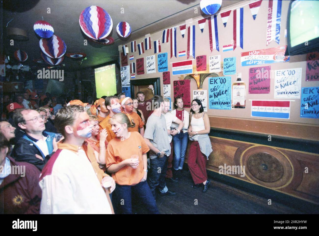 Championnat d'Europe de football, pays-Bas - République tchèque, Haarlem, pays-Bas, 10-06-2000, Whizgle Dutch News : des images historiques sur mesure pour l'avenir. Explorez le passé néerlandais avec des perspectives modernes grâce à des images d'agences néerlandaises. Concilier les événements d'hier avec les perspectives de demain. Embarquez pour un voyage intemporel avec des histoires qui façonnent notre avenir. Banque D'Images