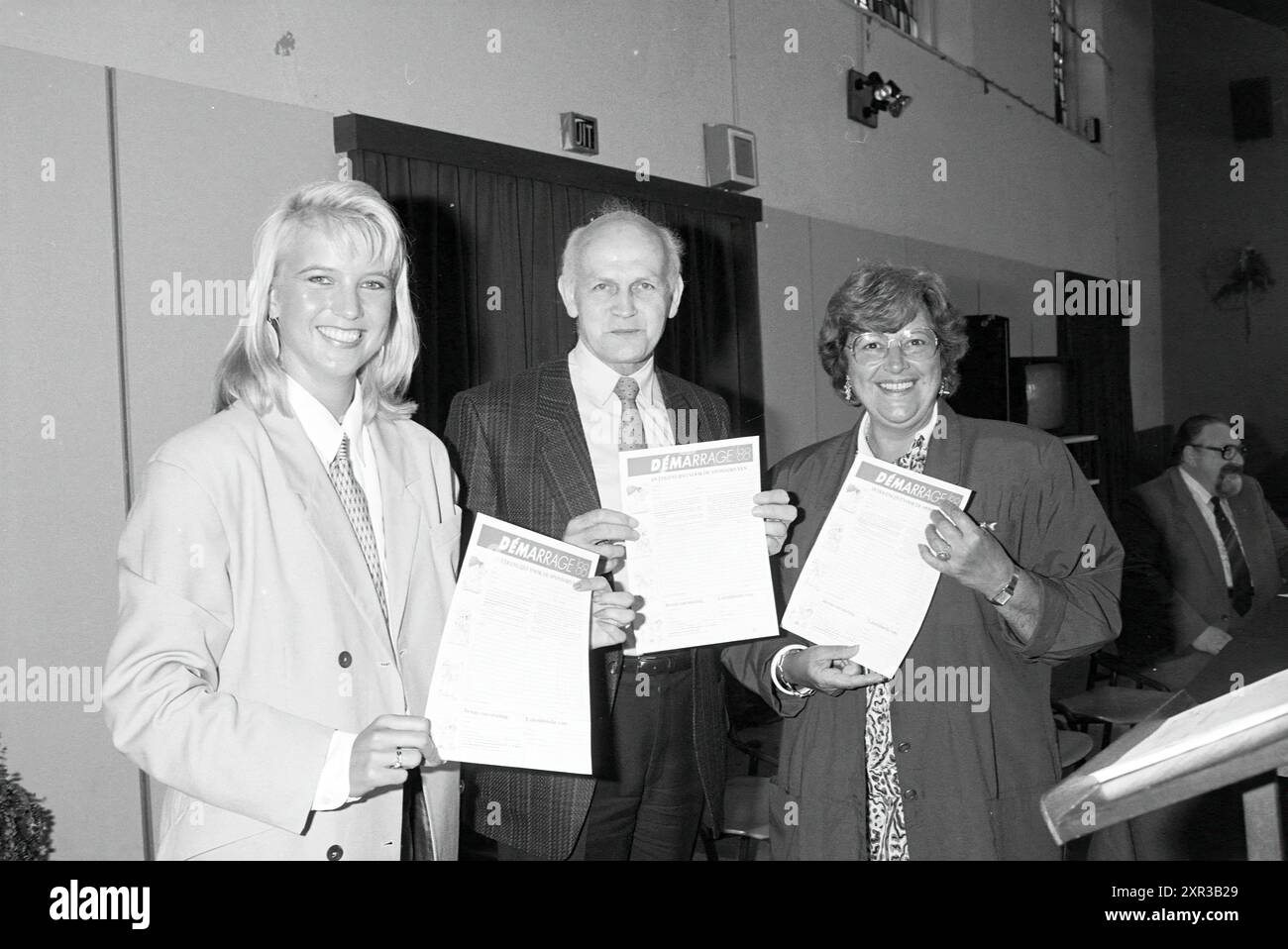 Début mars 88 Beverwijk, campagne de parrainage pour les hôpitaux pour enfants, Beverwijk, pays-Bas, 30-05-1988, Whizgle Dutch News : des images historiques sur mesure pour l'avenir. Explorez le passé néerlandais avec des perspectives modernes grâce à des images d'agences néerlandaises. Concilier les événements d'hier avec les perspectives de demain. Embarquez pour un voyage intemporel avec des histoires qui façonnent notre avenir. Banque D'Images