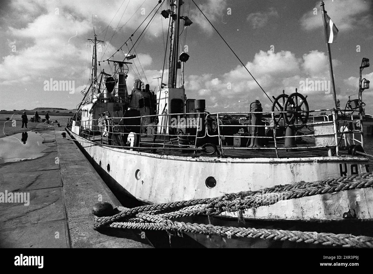 Russian boat Banque de photographies et d images a haute resolution Alamy