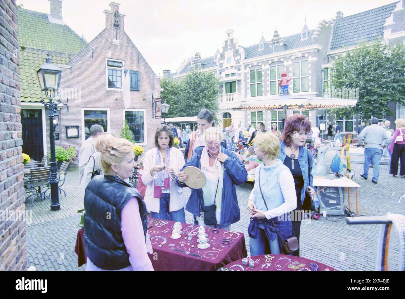 Foire annuelle, Velsen, Velsen, 26-09-2003, Whizgle Dutch News : images historiques sur mesure pour l'avenir. Explorez le passé néerlandais avec des perspectives modernes grâce à des images d'agences néerlandaises. Concilier les événements d'hier avec les perspectives de demain. Embarquez pour un voyage intemporel avec des histoires qui façonnent notre avenir. Banque D'Images