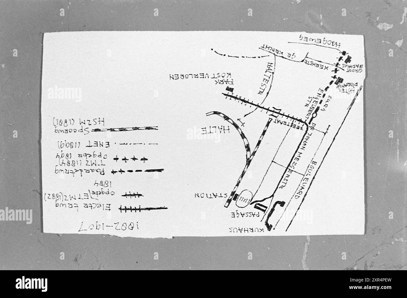 Dessin de conception pour les transports publics à Zandvoort vers 1900, Zandvoort, Whizgle Dutch News : des images historiques sur mesure pour l'avenir. Explorez le passé néerlandais avec des perspectives modernes grâce à des images d'agences néerlandaises. Concilier les événements d'hier avec les perspectives de demain. Embarquez pour un voyage intemporel avec des histoires qui façonnent notre avenir. Banque D'Images