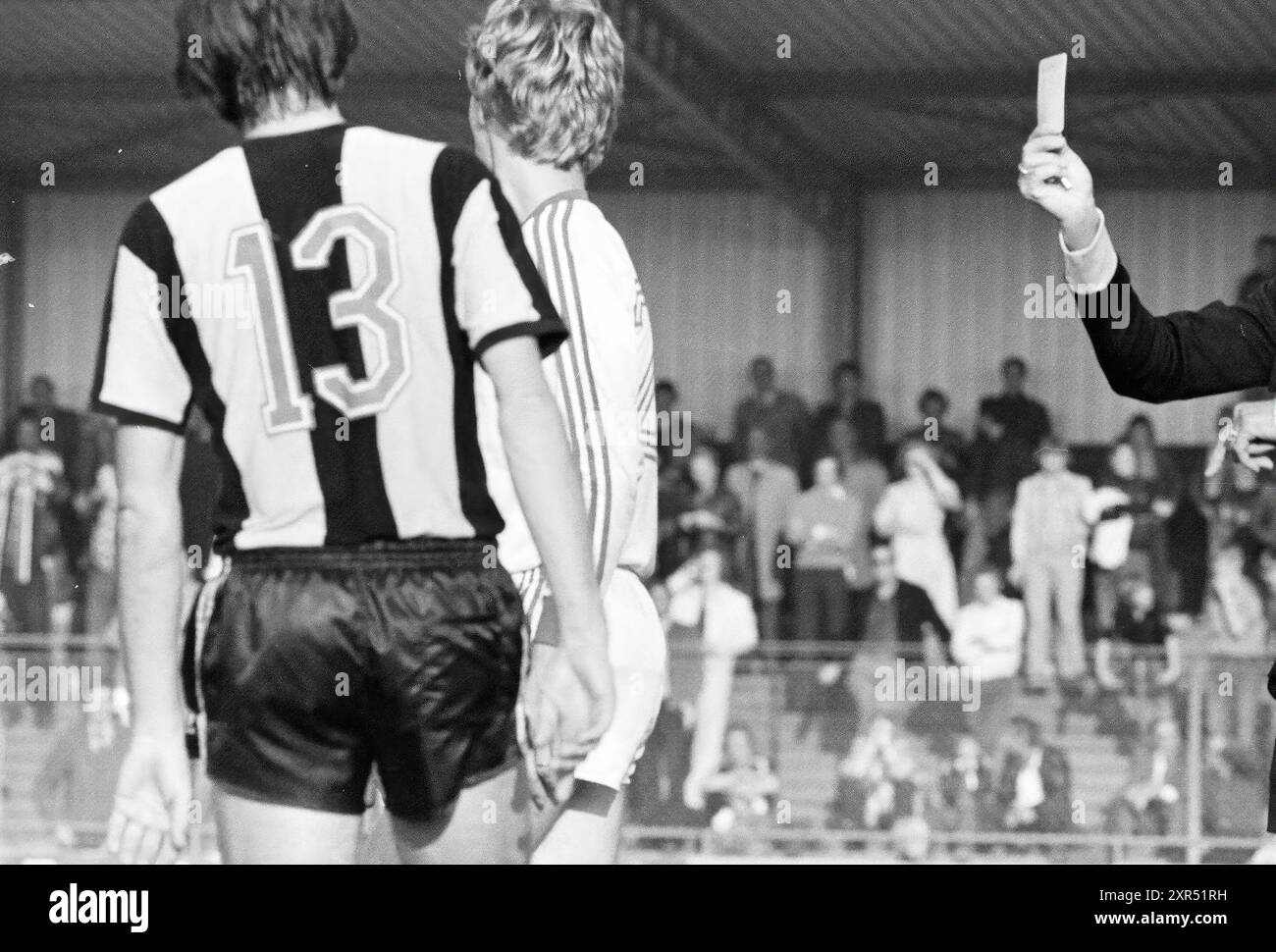Telstar - vitesse, Football Telstar, 16-10-1977, Whizgle Dutch News : des images historiques sur mesure pour l'avenir. Explorez le passé néerlandais avec des perspectives modernes grâce à des images d'agences néerlandaises. Concilier les événements d'hier avec les perspectives de demain. Embarquez pour un voyage intemporel avec des histoires qui façonnent notre avenir. Banque D'Images