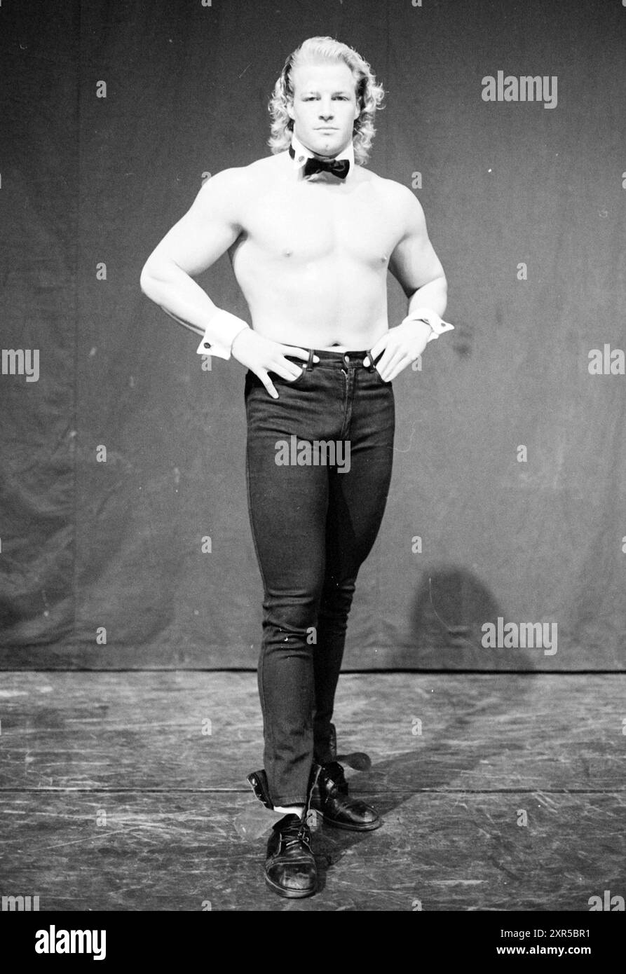 Chippendales, Whizgle Dutch News : des images historiques sur mesure pour l'avenir. Explorez le passé néerlandais avec des perspectives modernes grâce à des images d'agences néerlandaises. Concilier les événements d'hier avec les perspectives de demain. Embarquez pour un voyage intemporel avec des histoires qui façonnent notre avenir. Banque D'Images