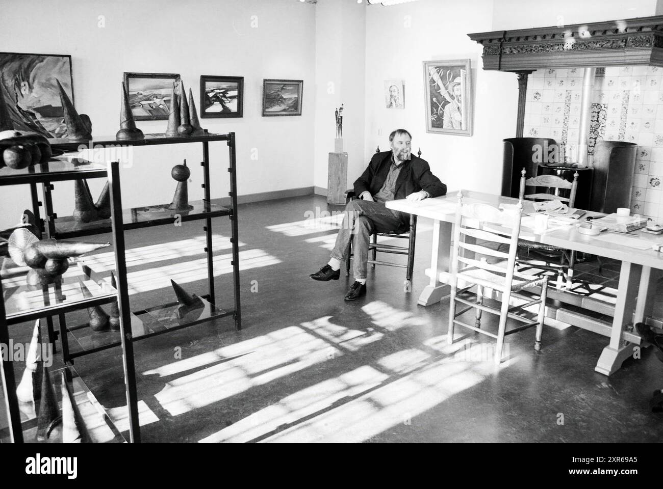 First Floor The Waag, KZOD [Art Be Our Purpose], 09-03-1995, Whizgle Dutch News : images historiques sur mesure pour l'avenir. Explorez le passé néerlandais avec des perspectives modernes grâce à des images d'agences néerlandaises. Concilier les événements d'hier avec les perspectives de demain. Embarquez pour un voyage intemporel avec des histoires qui façonnent notre avenir. Banque D'Images