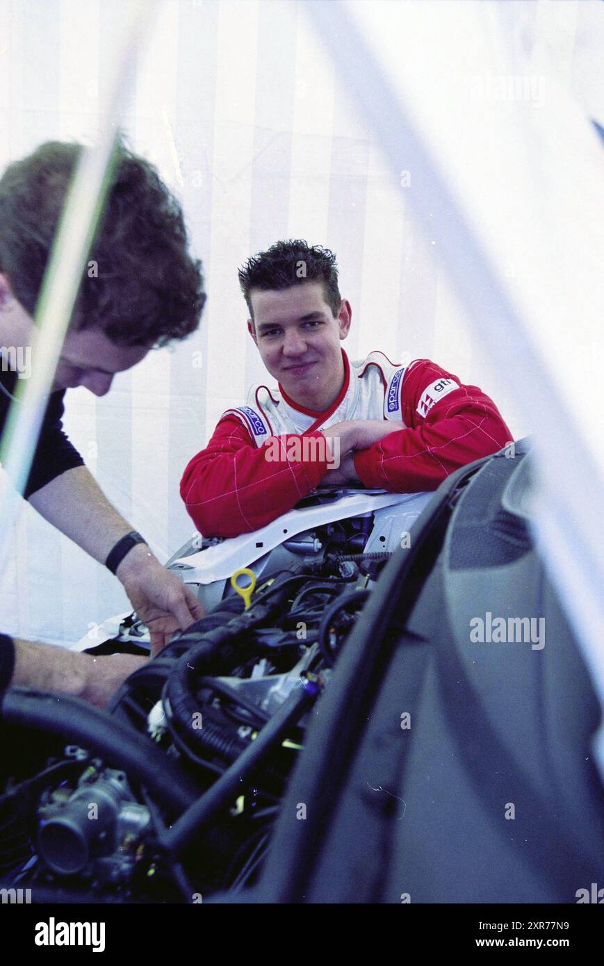 Jeff Hagelen, Zandvoort, Zandvoort, 12-04-2001, Whizgle Dutch News : images historiques sur mesure pour l'avenir. Explorez le passé néerlandais avec des perspectives modernes grâce à des images d'agences néerlandaises. Concilier les événements d'hier avec les perspectives de demain. Embarquez pour un voyage intemporel avec des histoires qui façonnent notre avenir. Banque D'Images Jeff Hagelen, Zandvoort, Zandvoort, 12-04-2001, Whizgle Dutch News : images historiques sur mesure pour l'avenir. Explorez le passé néerlandais avec des perspectives modernes grâce à des images d'agences néerlandaises. Concilier les événements d'hier avec les perspectives de demain. Embarquez pour un voyage intemporel avec des histoires qui façonnent notre avenir. Banque D'Images