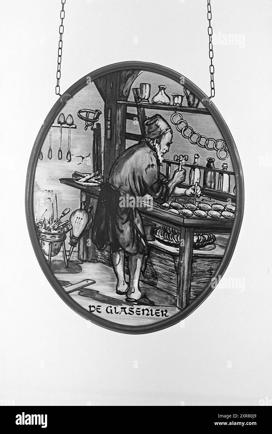 Glazier Smith, Wolstraat, vitrail, soufflage de verre, verre en général, 24-10-1975, Whizgle Dutch News : des images historiques sur mesure pour l'avenir. Explorez le passé néerlandais avec des perspectives modernes grâce à des images d'agences néerlandaises. Concilier les événements d'hier avec les perspectives de demain. Embarquez pour un voyage intemporel avec des histoires qui façonnent notre avenir. Banque D'Images
