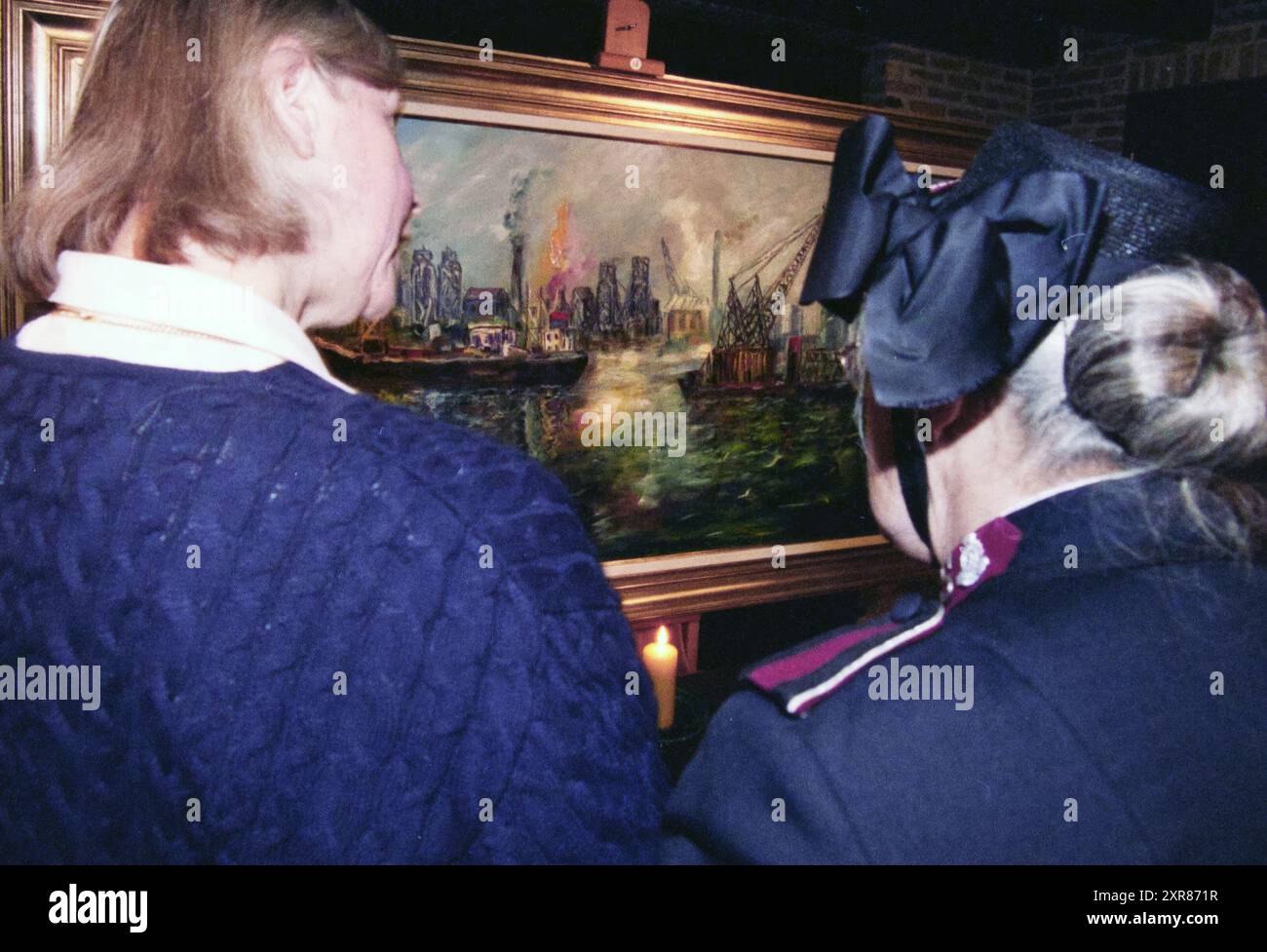 Bossardt, Makkes, Velserbroek, 12-04-2000, Whizgle Dutch News : des images historiques sur mesure pour l'avenir. Explorez le passé néerlandais avec des perspectives modernes grâce à des images d'agences néerlandaises. Concilier les événements d'hier avec les perspectives de demain. Embarquez pour un voyage intemporel avec des histoires qui façonnent notre avenir. Banque D'Images Bossardt, Makkes, Velserbroek, 12-04-2000, Whizgle Dutch News : des images historiques sur mesure pour l'avenir. Explorez le passé néerlandais avec des perspectives modernes grâce à des images d'agences néerlandaises. Concilier les événements d'hier avec les perspectives de demain. Embarquez pour un voyage intemporel avec des histoires qui façonnent notre avenir. Banque D'Images