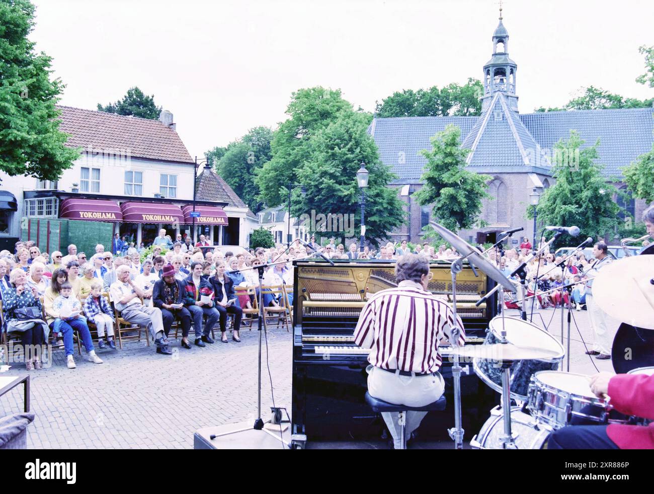 Rosa King, Heemstede, pays-Bas, 28-06-1997, Whizgle Dutch News : des images historiques sur mesure pour l'avenir. Explorez le passé néerlandais avec des perspectives modernes grâce à des images d'agences néerlandaises. Concilier les événements d'hier avec les perspectives de demain. Embarquez pour un voyage intemporel avec des histoires qui façonnent notre avenir. Banque D'Images