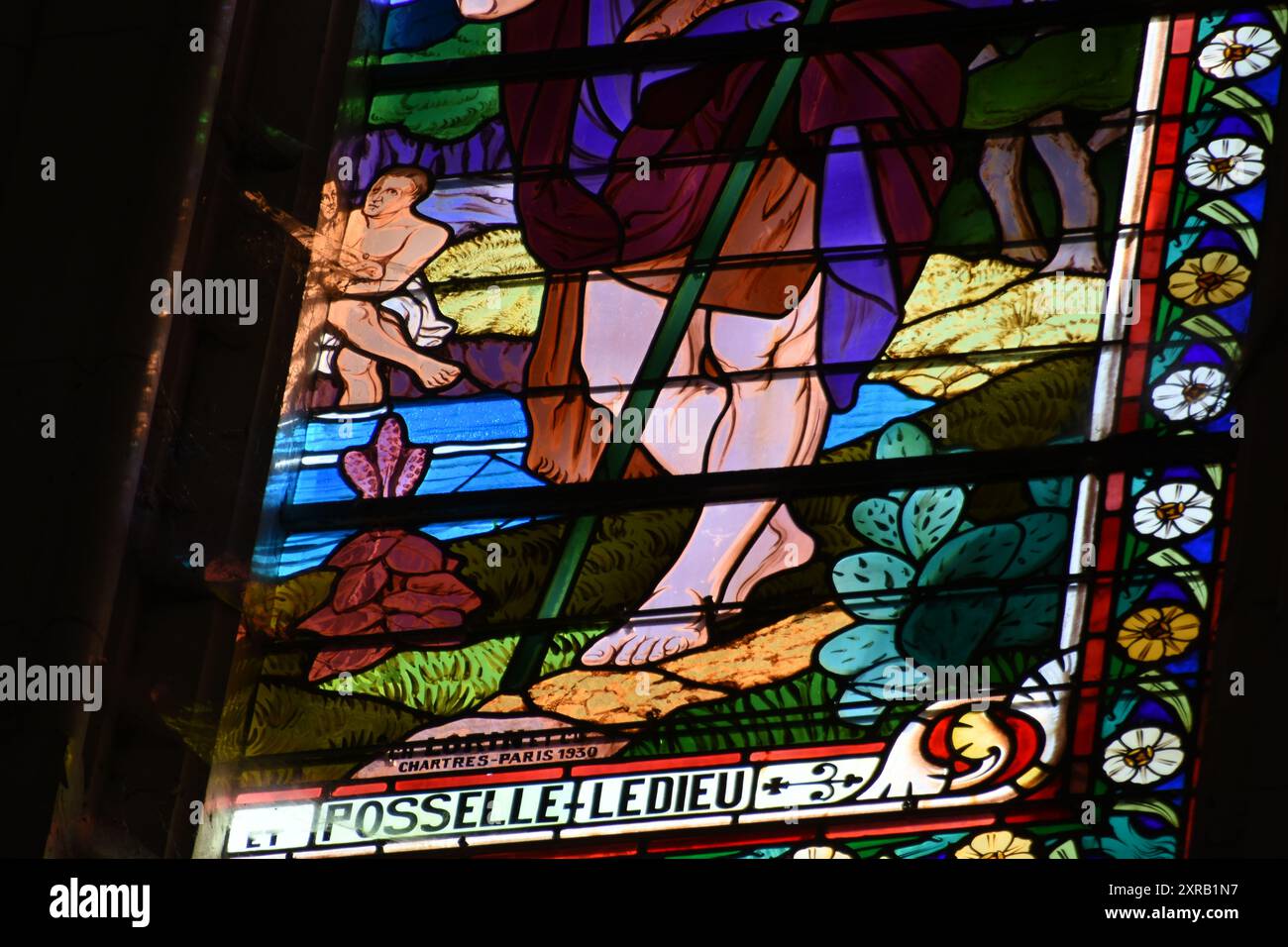 La basilique Sainte-Maxellende de Caudry est une basilique catholique, située à Caudry, dans le département du Nord, dans la région hauts-de-France. Banque D'Images