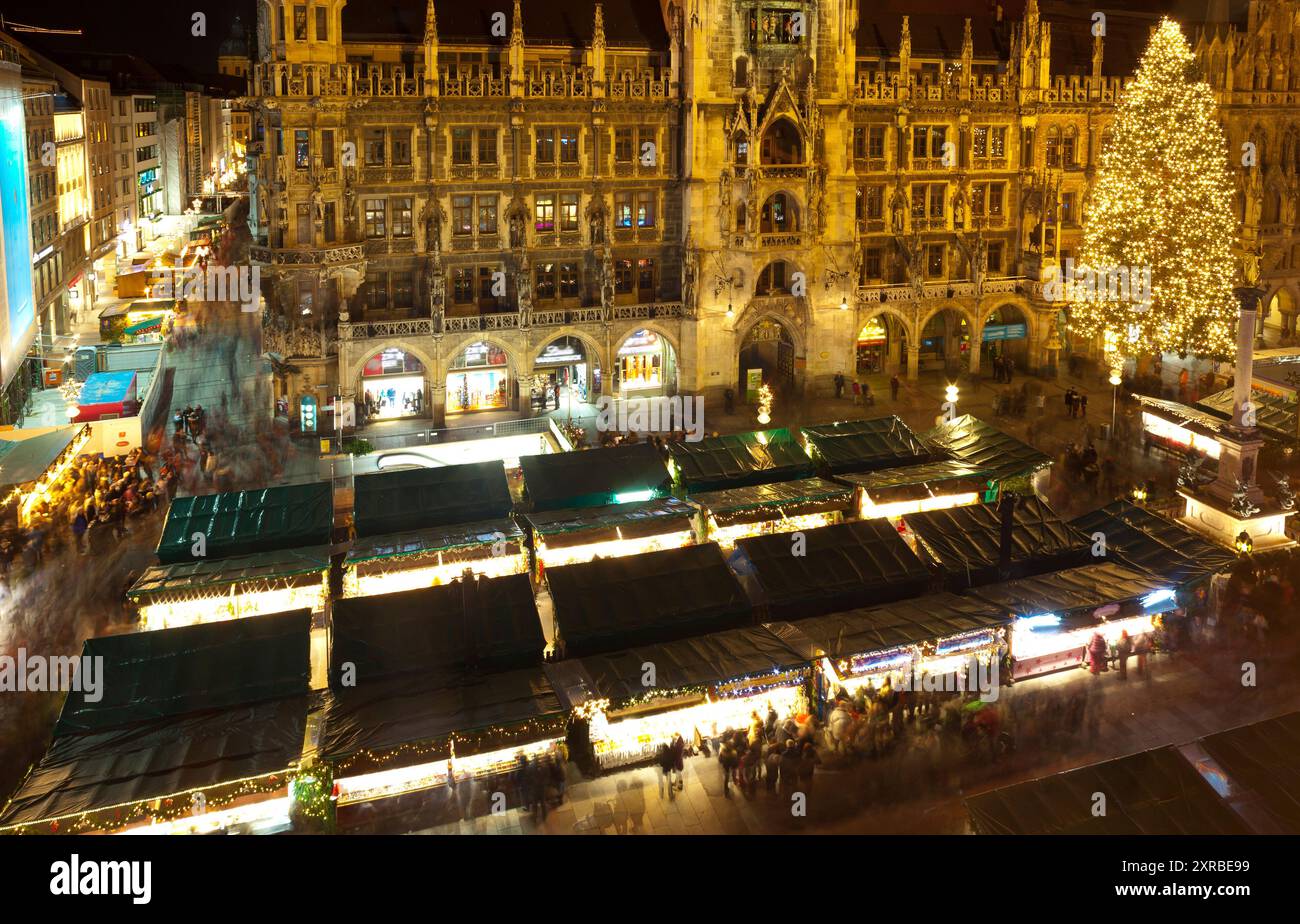 Image aérienne de Munich avec Marché de Noël, de l'Allemagne. Banque D'Images