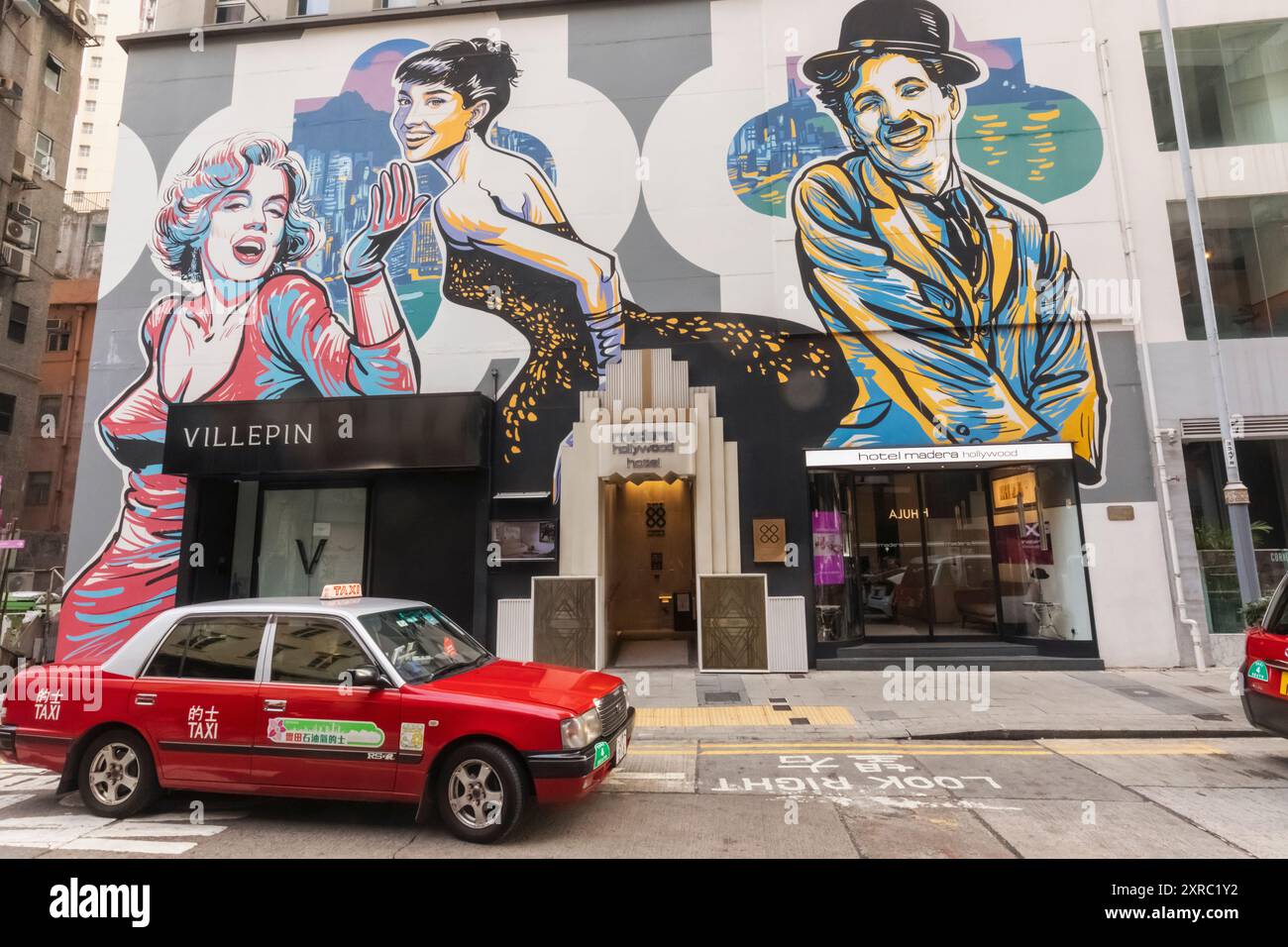 Chine, Hong Kong, Hong Kong Island, Soho, Hollywood Road, hôtel Hollywood avec peintures murales de Hollywood Filmstars Banque D'Images