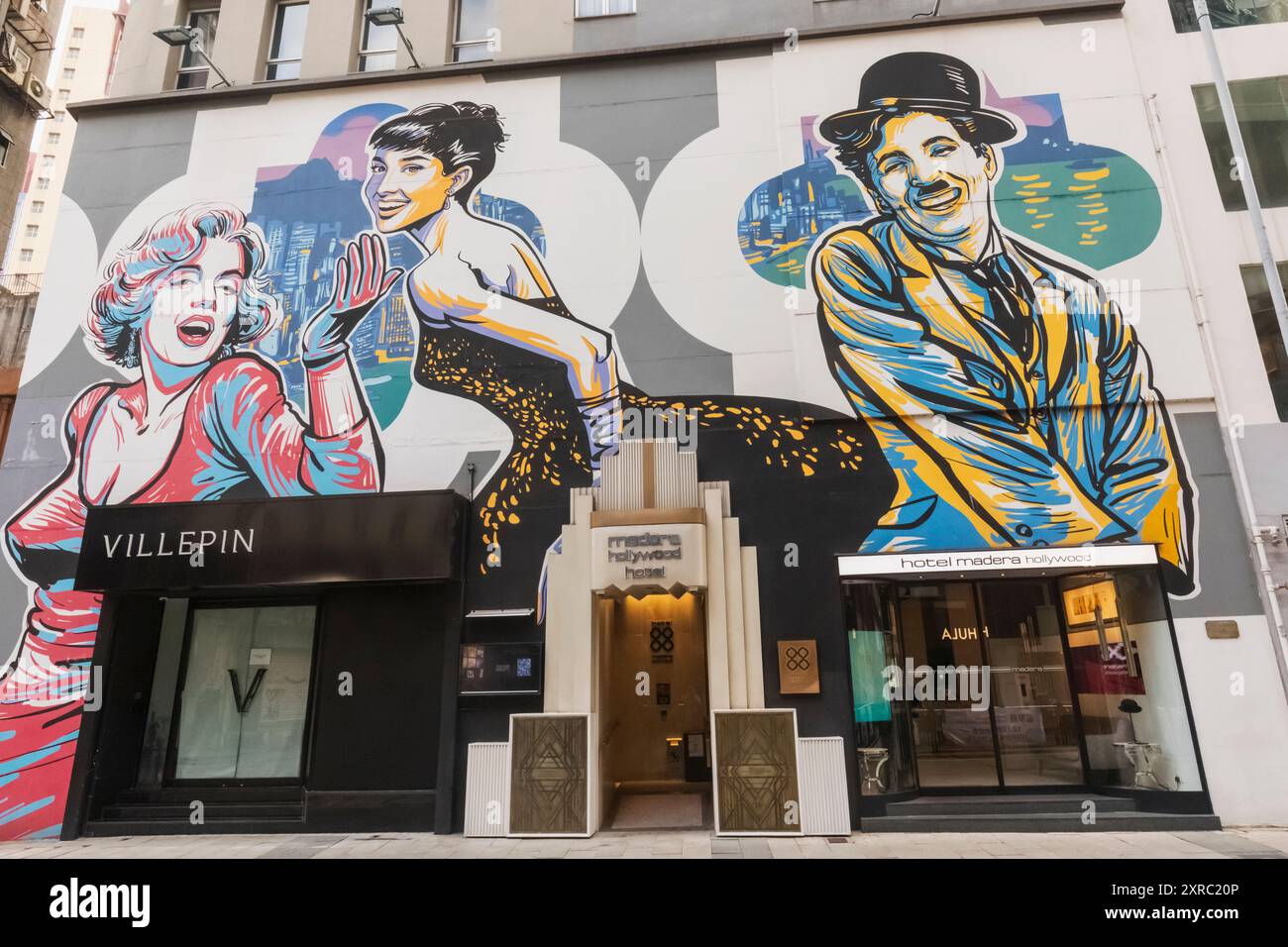 Chine, Hong Kong, Hong Kong Island, Soho, Hollywood Road, hôtel Hollywood avec peintures murales de Hollywood Filmstars Banque D'Images