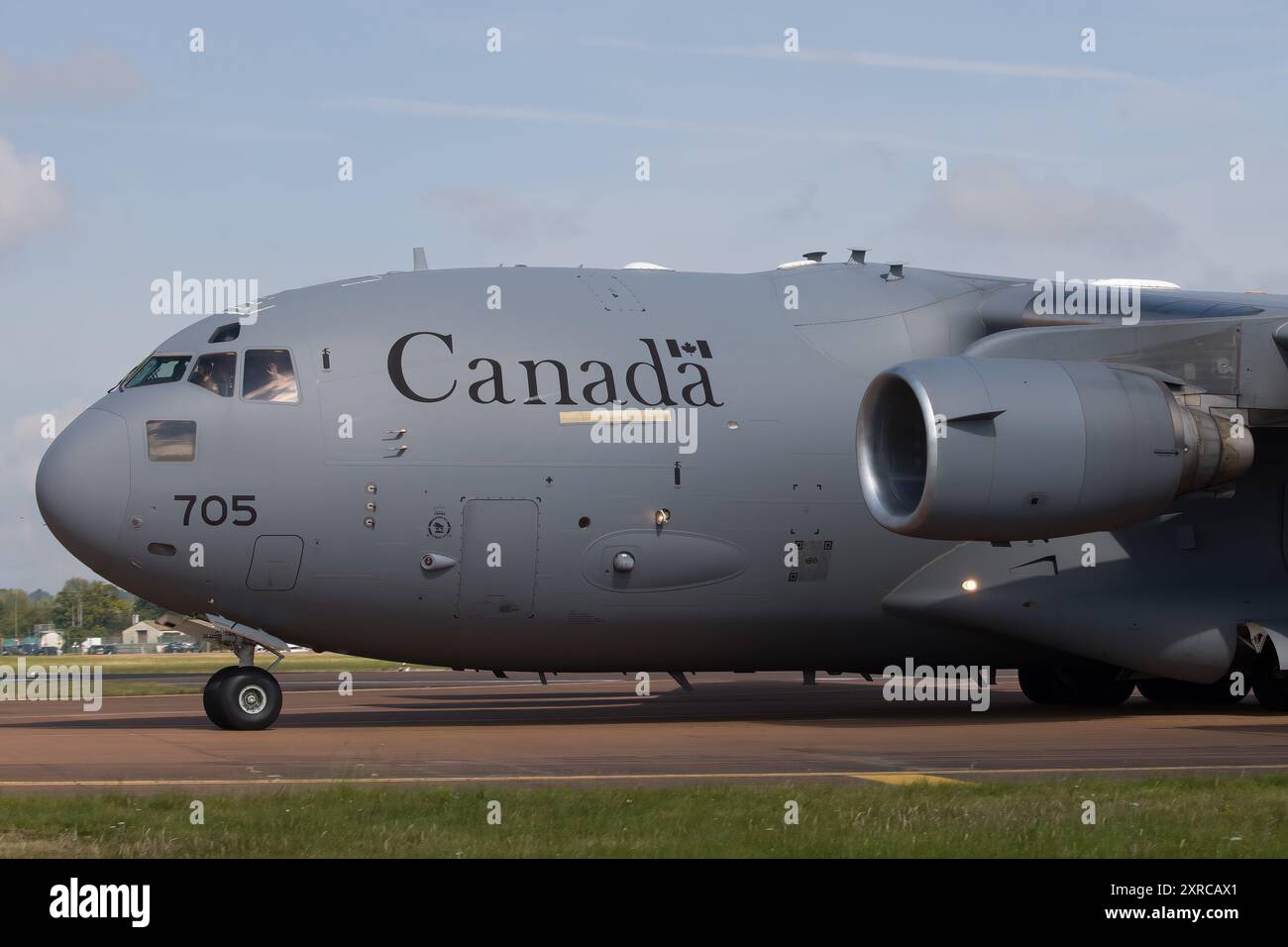 Un Boeing Globemaster de l'Aviation royale canadienne arrive au Royal International Air Tattoo 2024. Banque D'Images