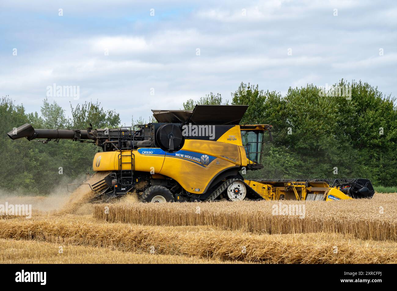 Moissonneuse-batteuse New Holland CR9.90 à double rotor Otley Suffolk Banque D'Images