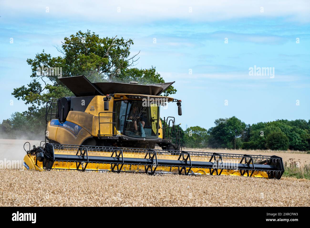 Moissonneuse-batteuse New Holland CR9.90 à double rotor Otley Suffolk Banque D'Images
