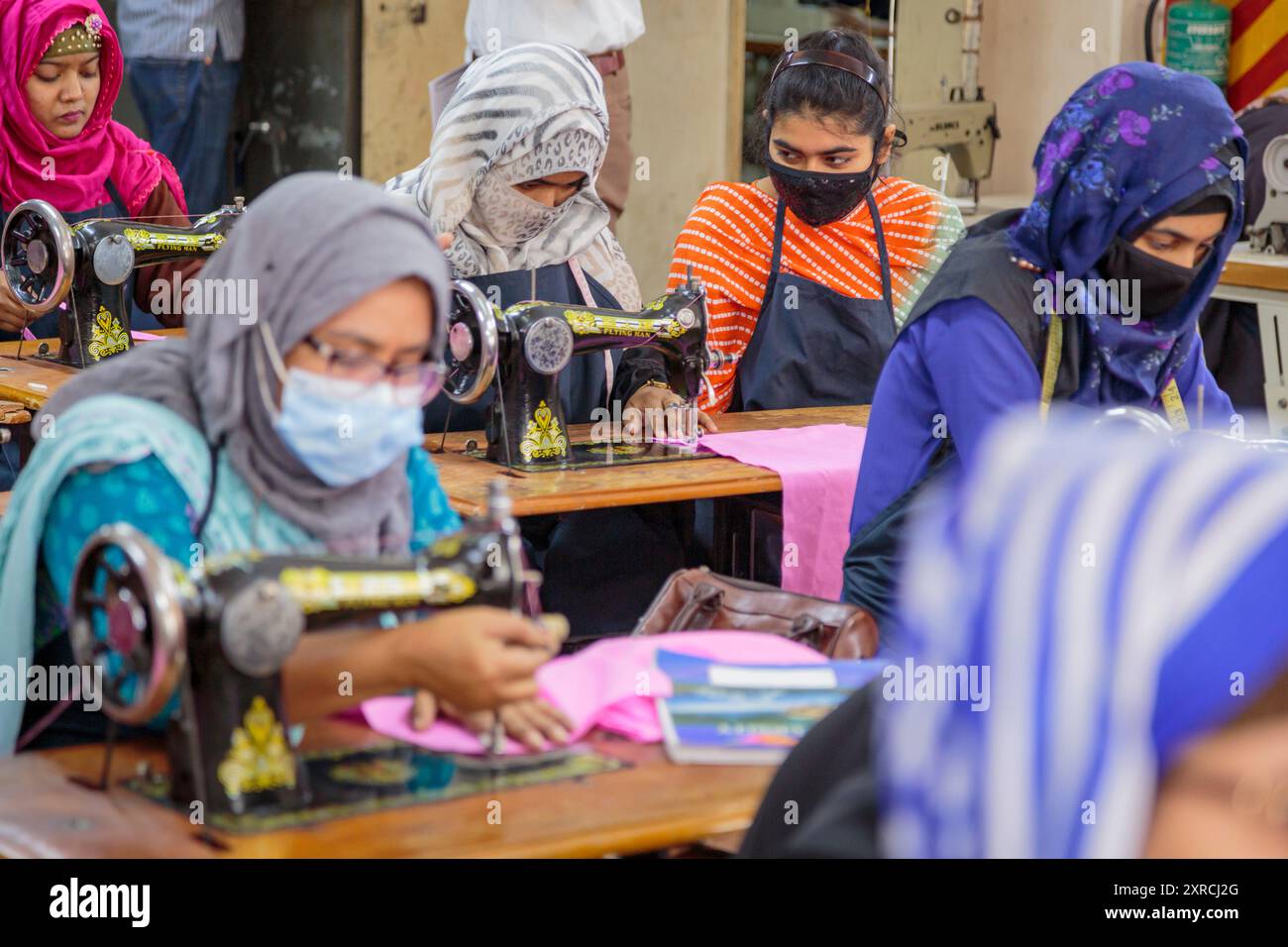 Formation professionnelle à l'UCEP (programmes éducatifs pour enfants non déwrprivilégiés) à Mirpur Banque D'Images