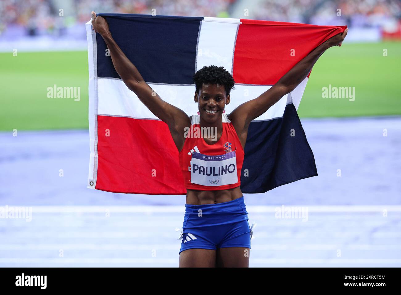 PARIS, FRANCE. 9 août 2024. Marileidy Paulino de l'équipe République Dominicaine célèbre avoir remporté la médaille d'or de la finale du 400m féminin le quatorzième jour des Jeux Olympiques de Paris 2024 au stade de France, Paris, France. Crédit : Craig Mercer/Alamy Live News Banque D'Images