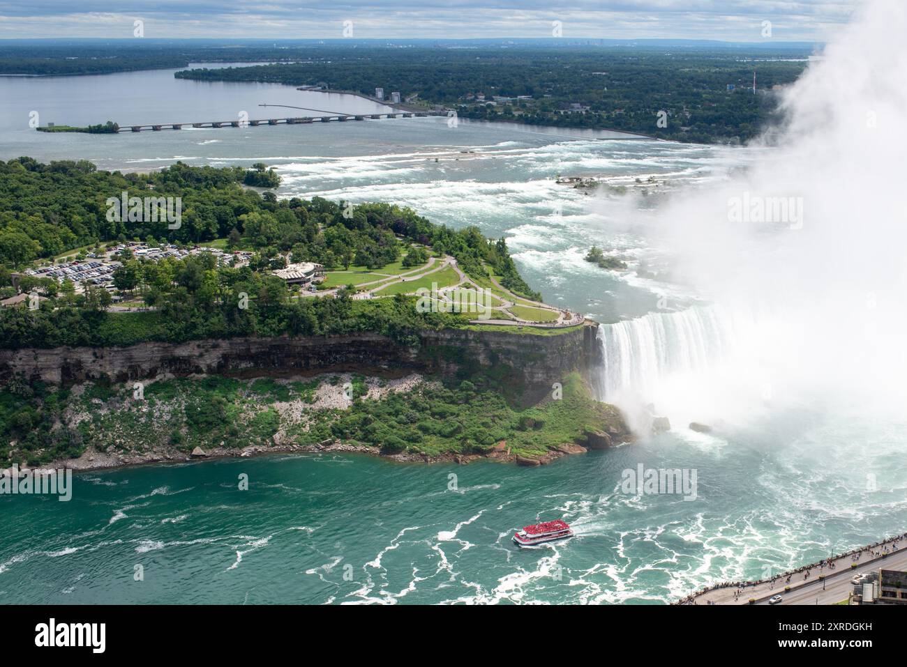 Scènes des chutes du Niagara depuis la Tour Skylon du côté canadien à Niagara Falls, Ontario, Canada. Banque D'Images