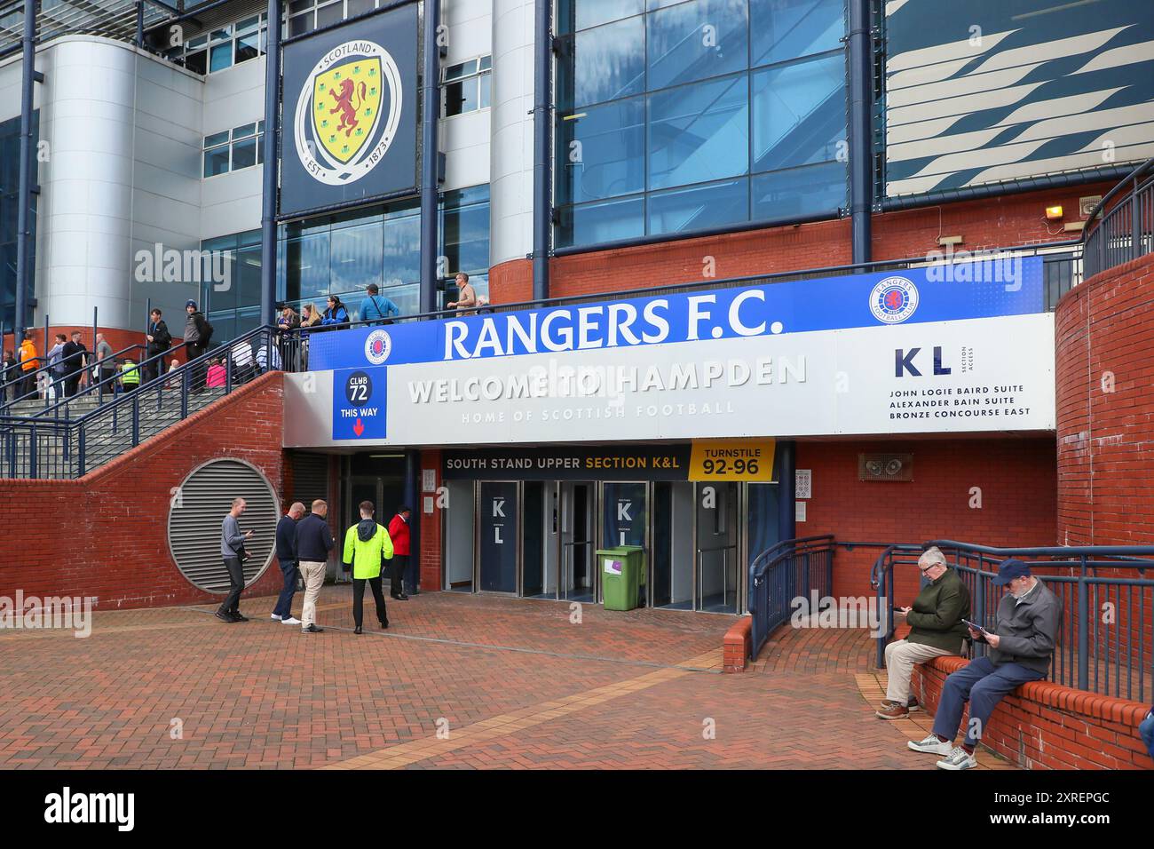 Glasgow, Royaume-Uni. 10 août 2024. Les Rangers affrontent Motherwell au stade Hampden, le stade national écossais de Glasgow, lors du premier match à domicile des Rangers en première place écossaise. Le stade de football local des Rangers, Ibrox Park, est actuellement en rénovation et jusqu'à ce que les travaux soient terminés, ils utiliseront Hampden comme stade de football local. Crédit : Findlay/Alamy Live News Banque D'Images