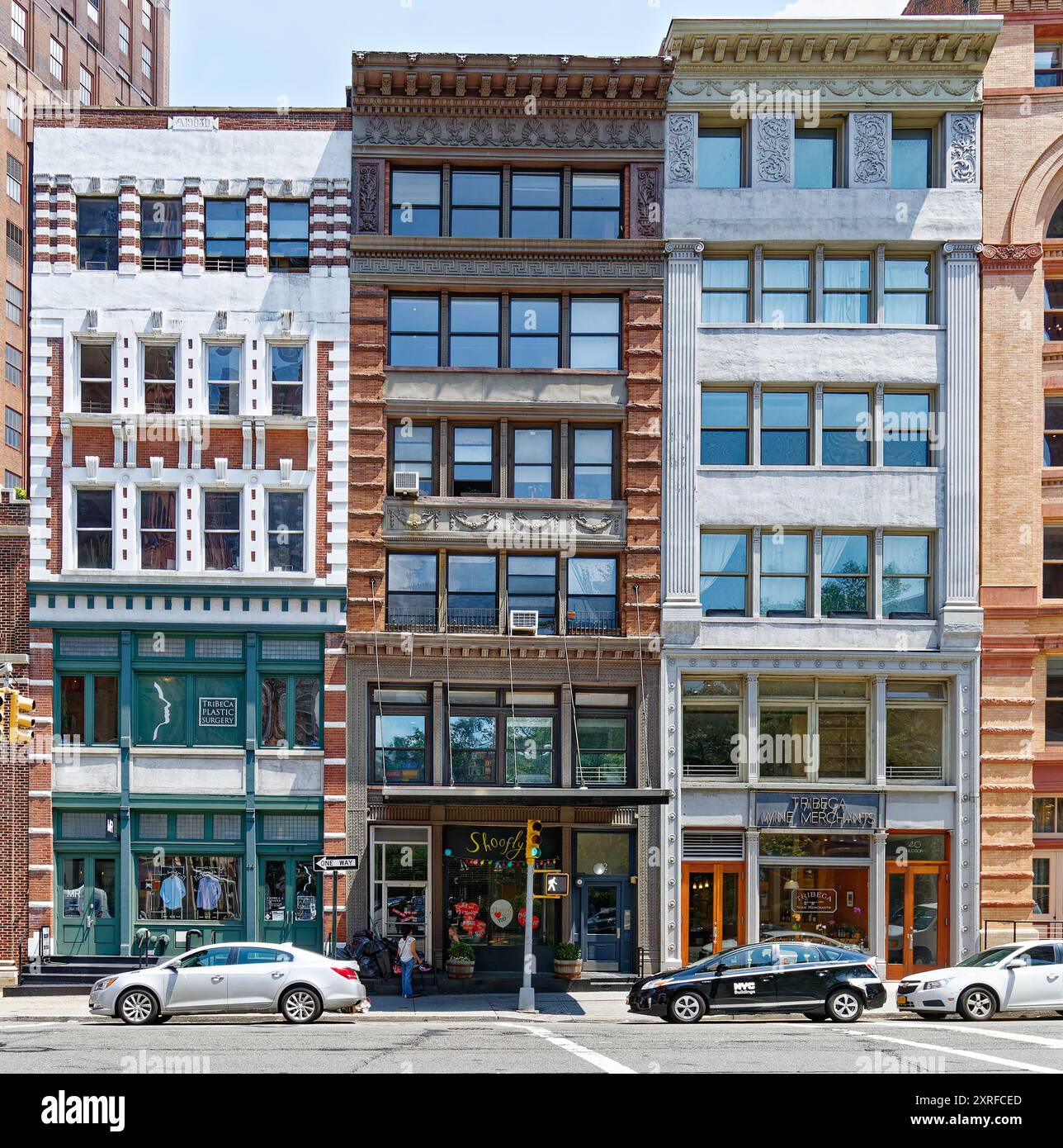40-44 Hudson Street, Tribeca West Historic District, sont des immeubles de magasins et loft rénovés similaires de la fin des années 1800 par différents architectes. Banque D'Images