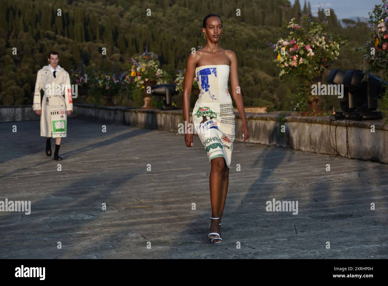 DÉFILÉ MARINE SERRE À LA VILLA DI MAIANO FIRENZE PITTIUOMO #106 JUIN 2024 Banque D'Images