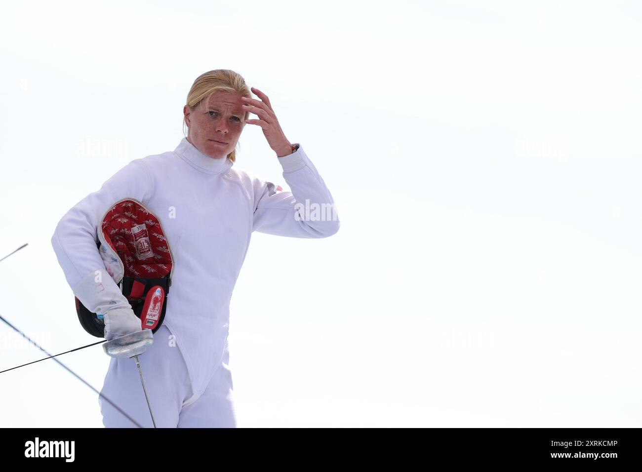 Versailles, France. 11 août 2024. Olympia, Paris 2024, Pentathlon moderne, individuel, femmes, Fencing Bonus Round, Annika Zillekens de Allemagne gestes. Crédit : Rolf Vennenbernd/dpa/Alamy Live News Banque D'Images